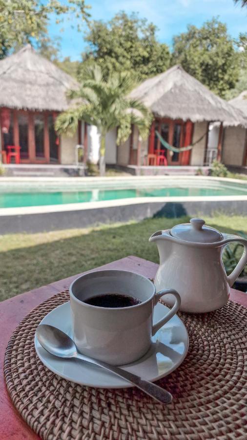 Airas' Garden Homestay Eco Bungalows Kuta  Exterior photo